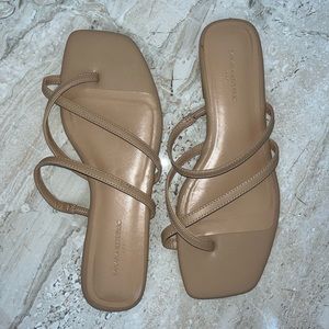 Banana Republic Sandals size 6